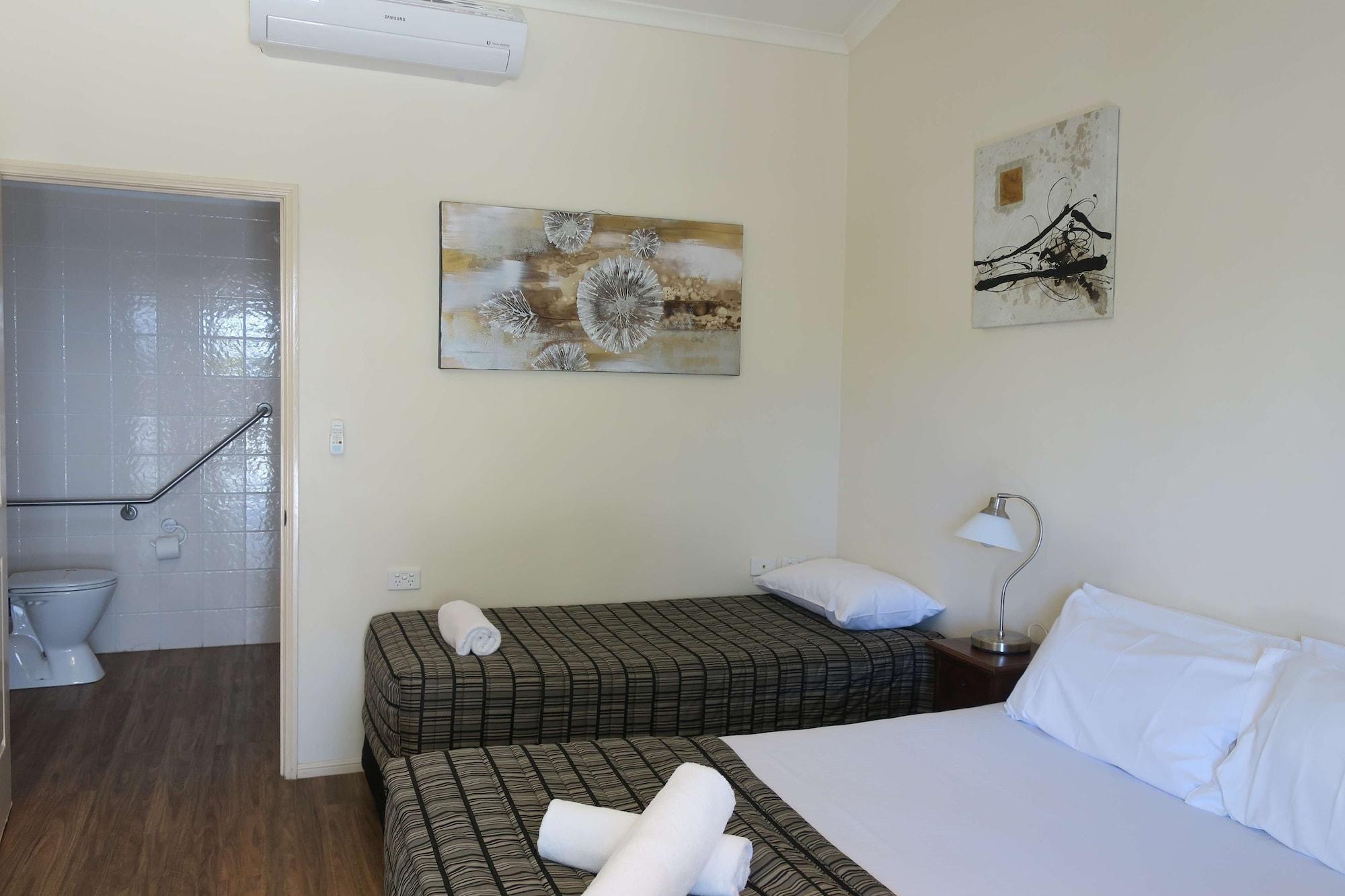 Caboolture Central Motor Inn, Sure Stay Collection By BW Exterior foto