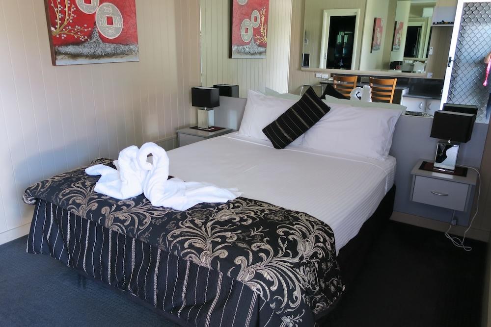 Caboolture Central Motor Inn, Sure Stay Collection By BW Exterior foto
